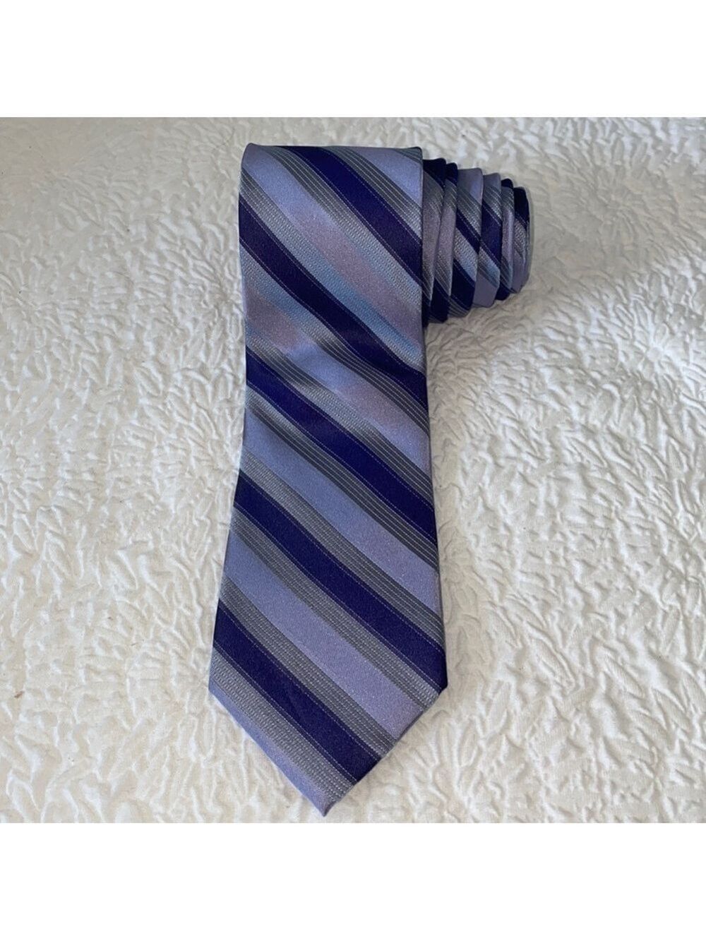 CALVIN KLEIN Diagonal Stripe Silk Necktie